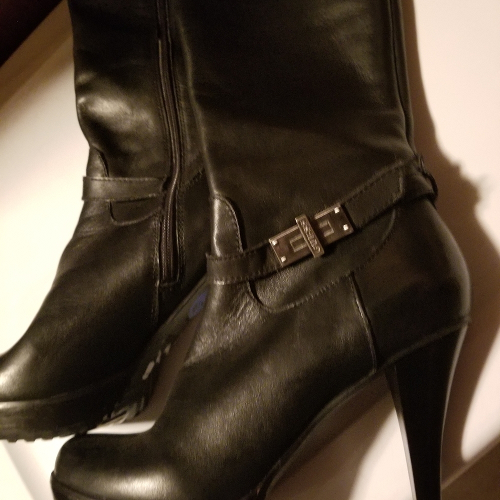 Guess heels knee high boots